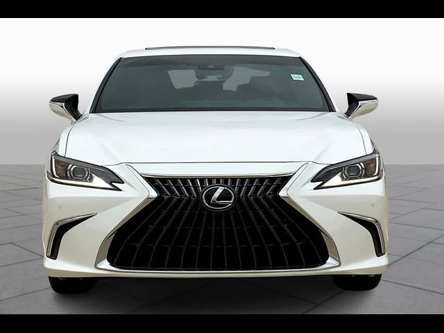 2024 Lexus ES 300h Luxury