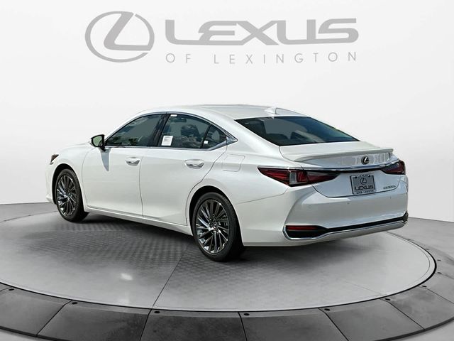 2024 Lexus ES 300h Luxury