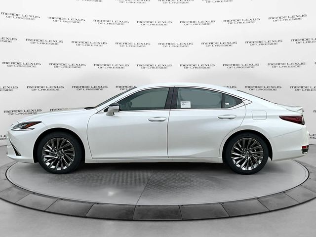 2024 Lexus ES 300h Ultra Luxury