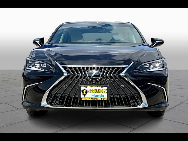 2024 Lexus ES 350 Ultra Luxury