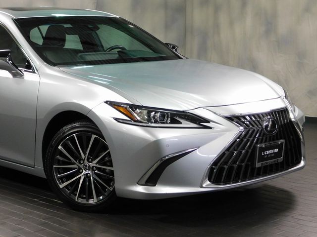 2024 Lexus ES 250