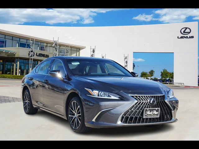 2024 Lexus ES 250