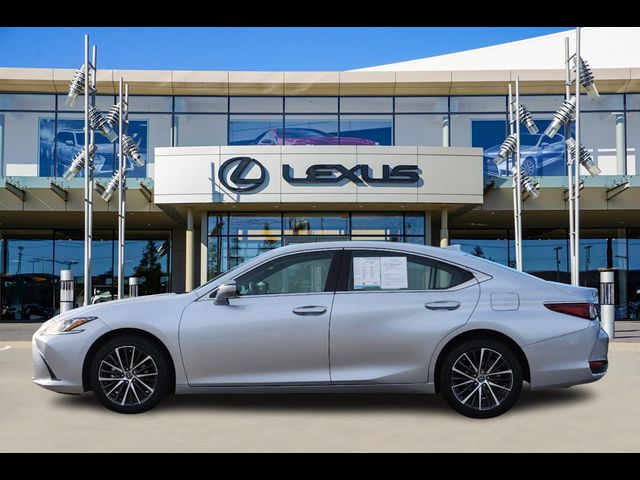 2024 Lexus ES 250