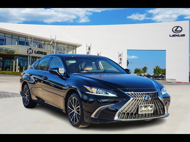 2024 Lexus ES 250