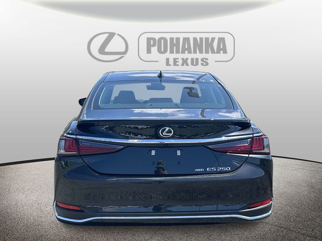 2024 Lexus ES 250