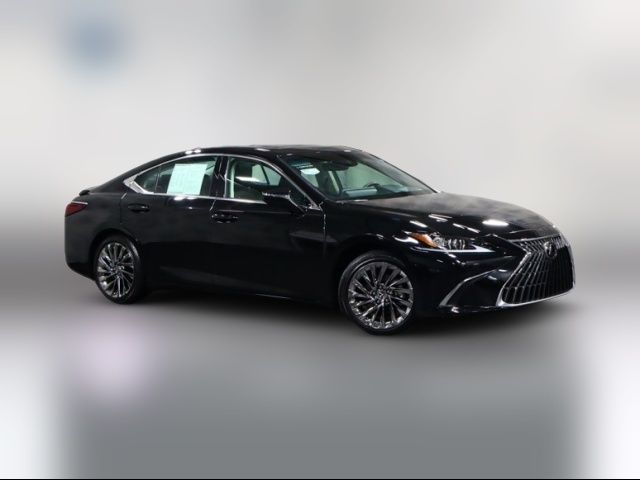 2024 Lexus ES 300h Luxury