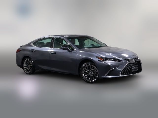 2024 Lexus ES 300h Ultra Luxury