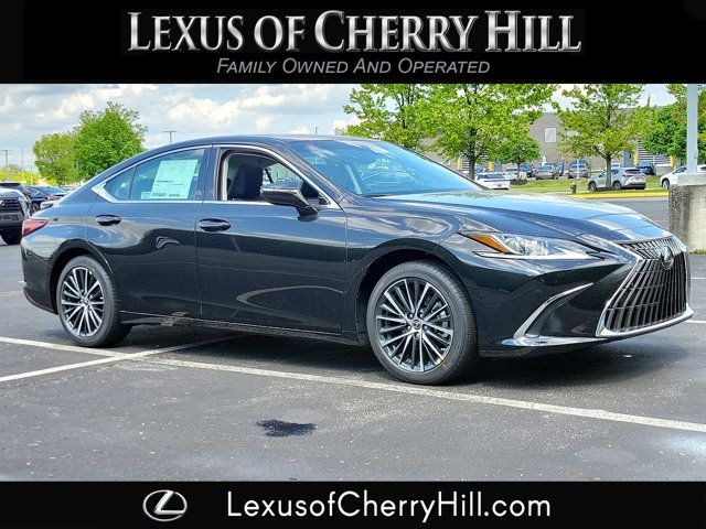 2024 Lexus ES 300h