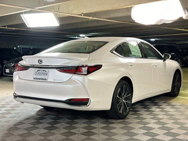 2024 Lexus ES 300h