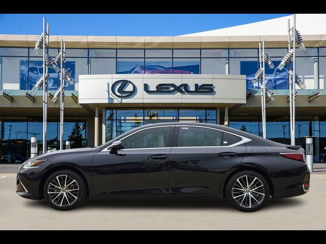 2024 Lexus ES 300h