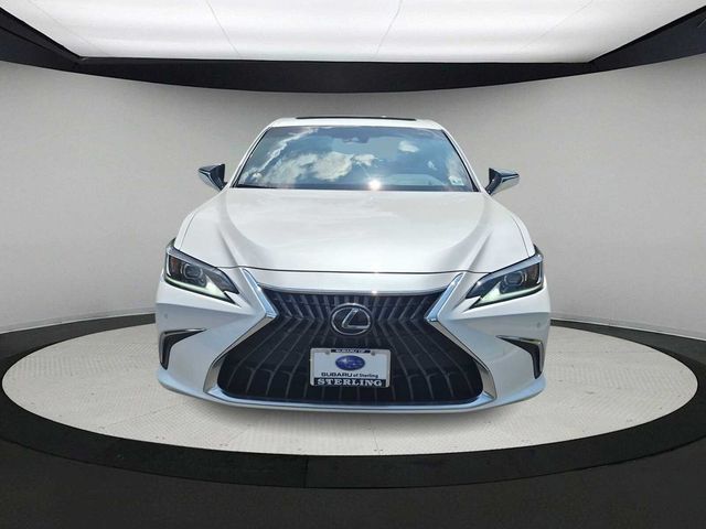 2024 Lexus ES 300h Luxury