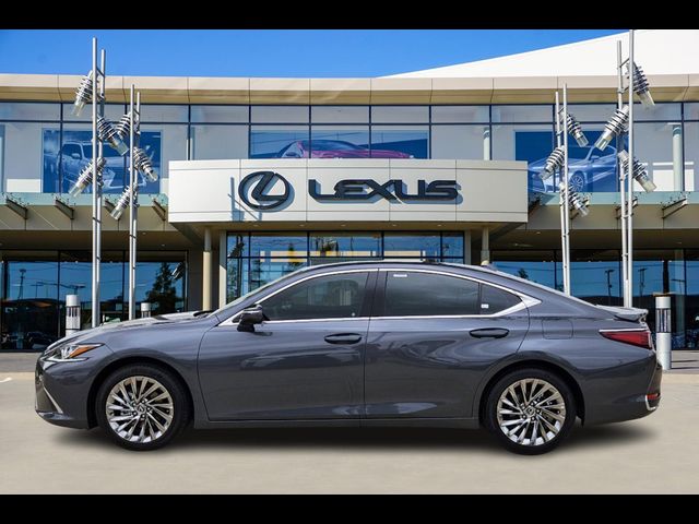 2024 Lexus ES 300h Luxury