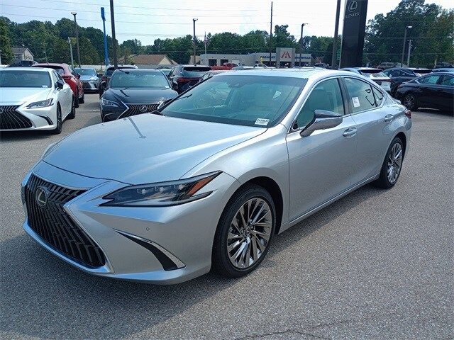 2024 Lexus ES 300h Ultra Luxury