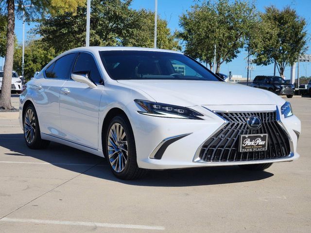 2024 Lexus ES 300h Ultra Luxury