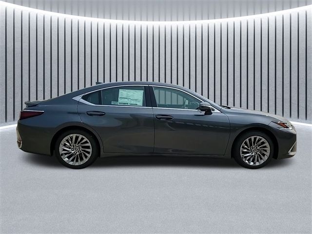 2024 Lexus ES 300h Ultra Luxury