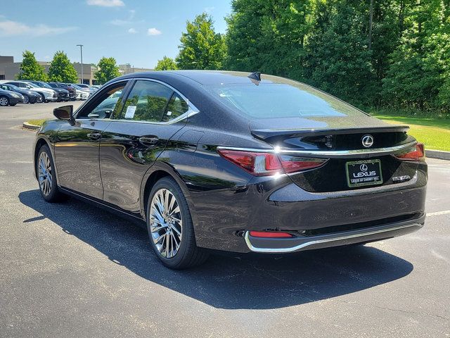 2024 Lexus ES 300h Ultra Luxury