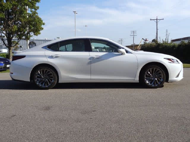 2024 Lexus ES 350 Luxury