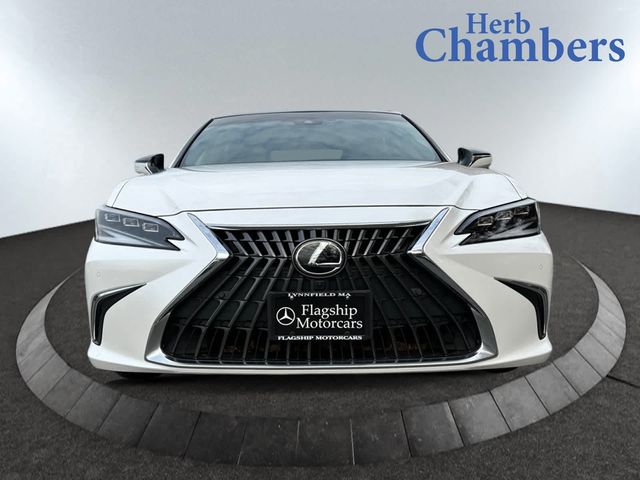 2024 Lexus ES 350 Ultra Luxury