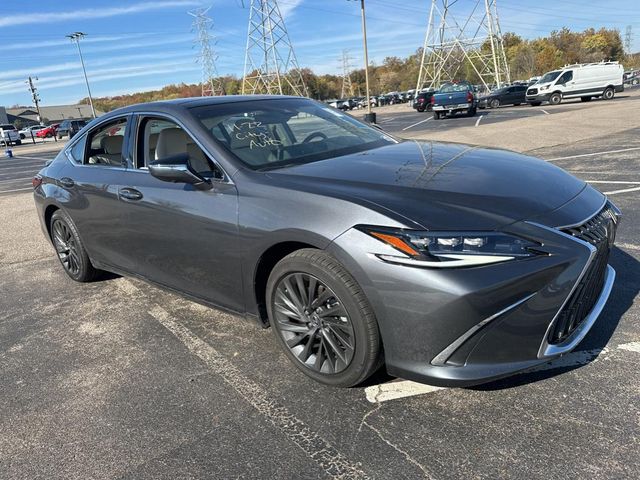 2024 Lexus ES 350 Ultra Luxury