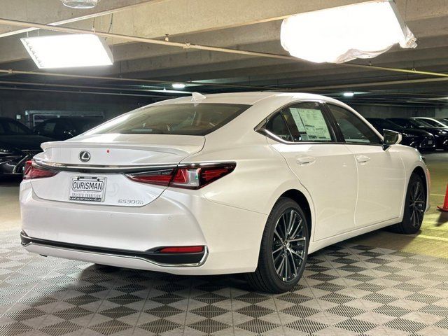 2024 Lexus ES 300h