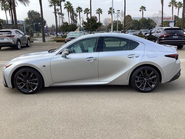 2024 Lexus IS 300