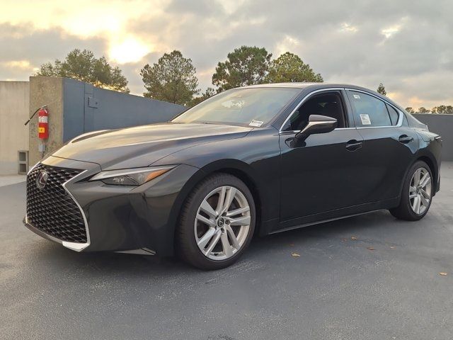 2024 Lexus IS 300