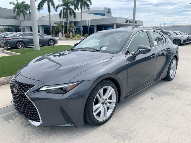 2024 Lexus IS 300