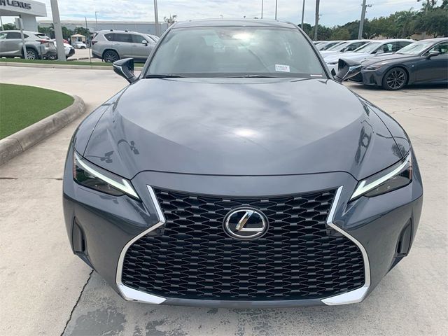 2024 Lexus IS 300