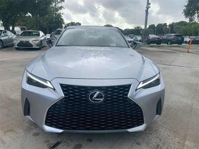 2024 Lexus IS 300