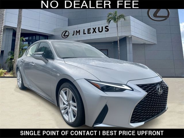 2024 Lexus IS 300