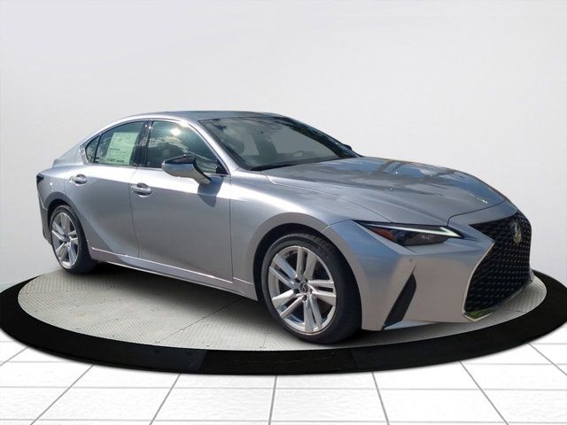 2024 Lexus IS 300