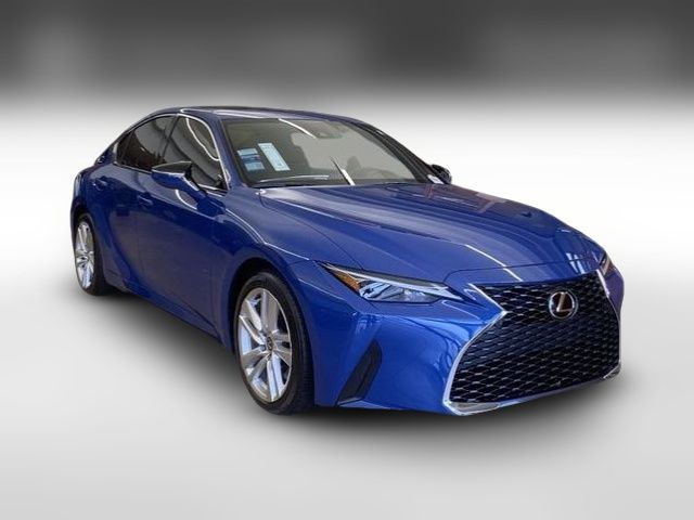 2024 Lexus IS 300