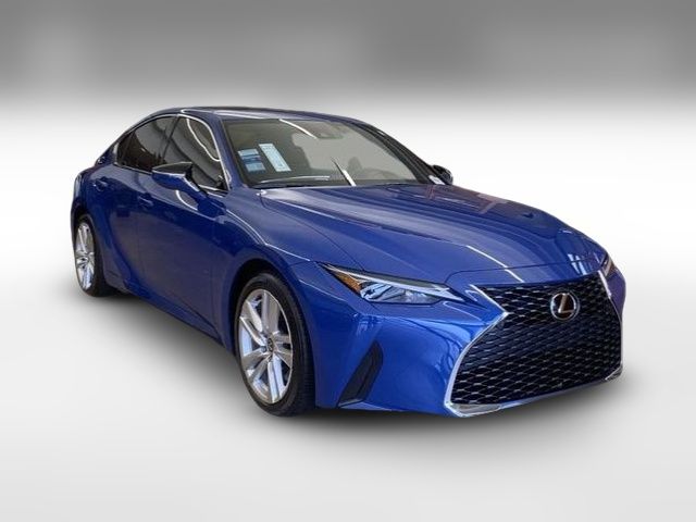 2024 Lexus IS 300