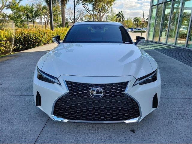 2024 Lexus IS 300