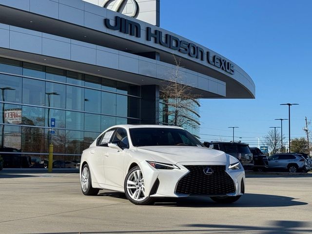 2024 Lexus IS 300