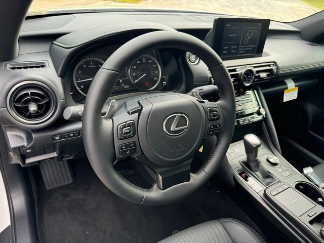 2024 Lexus IS 300