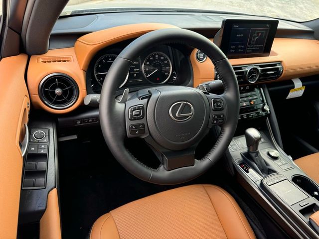 2024 Lexus IS 300