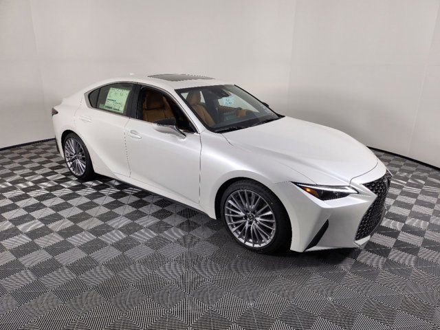 2024 Lexus IS 300