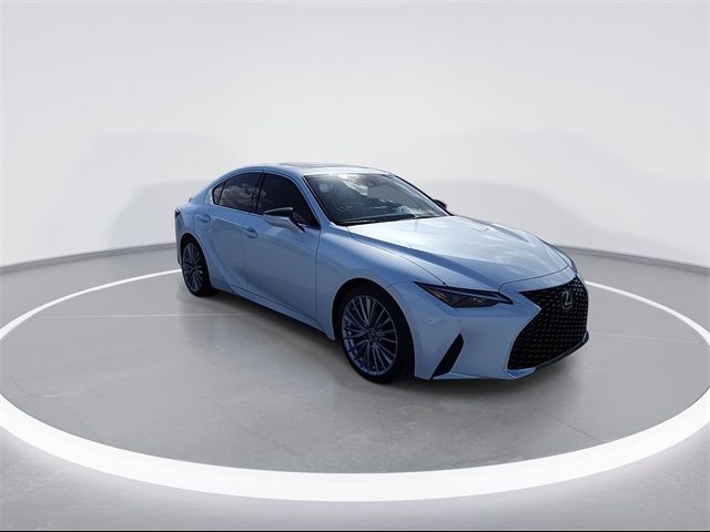 2024 Lexus IS 300