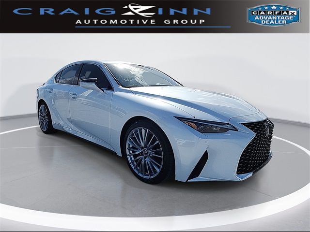 2024 Lexus IS 300