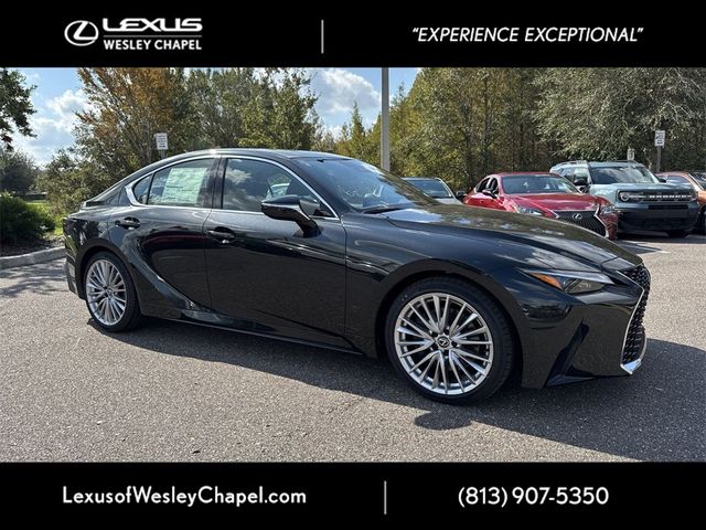 2024 Lexus IS 300