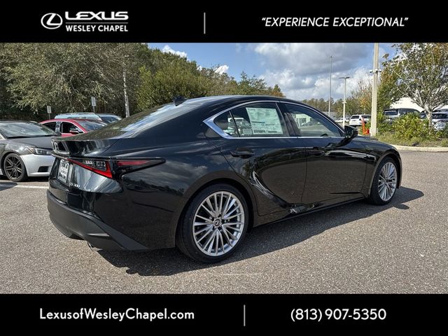 2024 Lexus IS 300