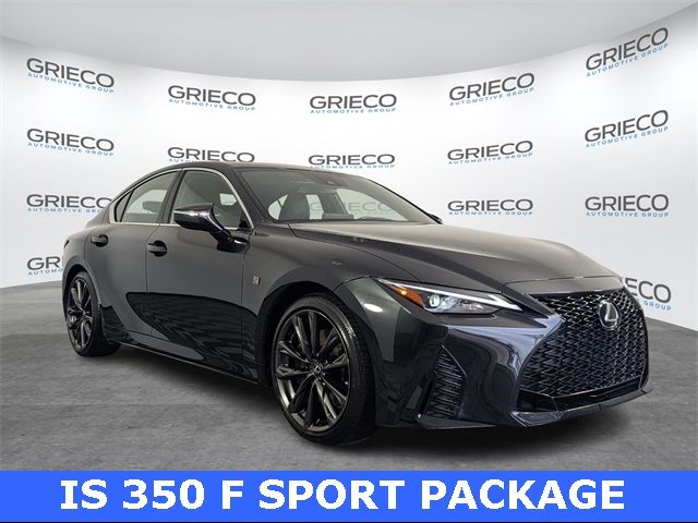 2024 Lexus IS 