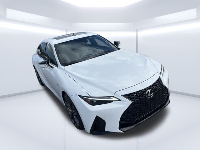 2024 Lexus IS 