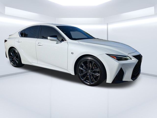 2024 Lexus IS 