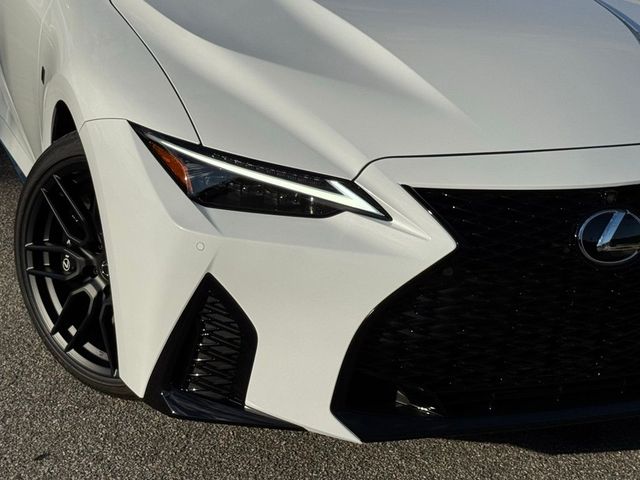 2024 Lexus IS 