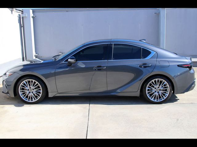 2024 Lexus IS 300