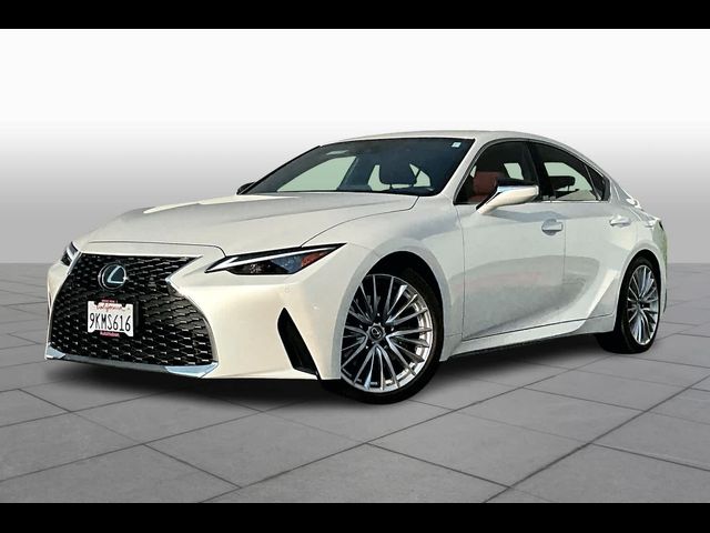 2024 Lexus IS 300