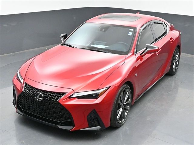 2024 Lexus IS 