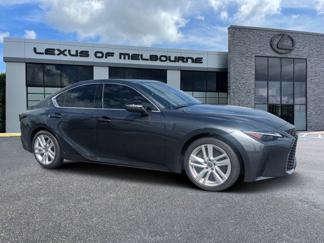 2024 Lexus IS 300